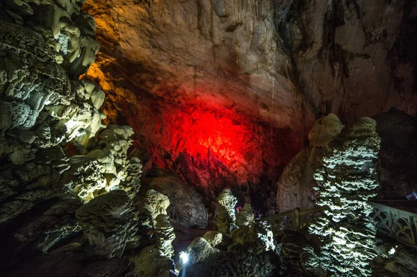 Vista Cueva Zhijin Una Cueva Kárstica También Conocida Como Cueva —  Fotos de Stock