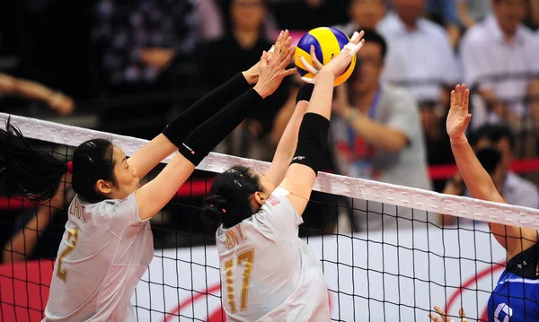 Игроки Китая Серый Японии Синий Соревнуются Время Своего Международного Женского — стоковое фото