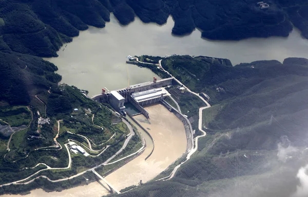 Légi Felvétel Gát Jinghong Vízenergia Állomáson Lancang Folyó Kínai Elválaszt — Stock Fotó