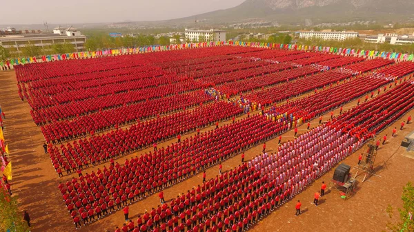 Estudantes Chineses Participam Treinamento Primavera Templo Shaolin Tagou Wushu School — Fotografia de Stock