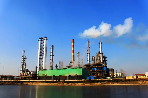 File Вид Нафтопереробного Заводу Шаньдун Хенюань Нафтохімічна Місті Дейчжоу Провінція — стокове фото