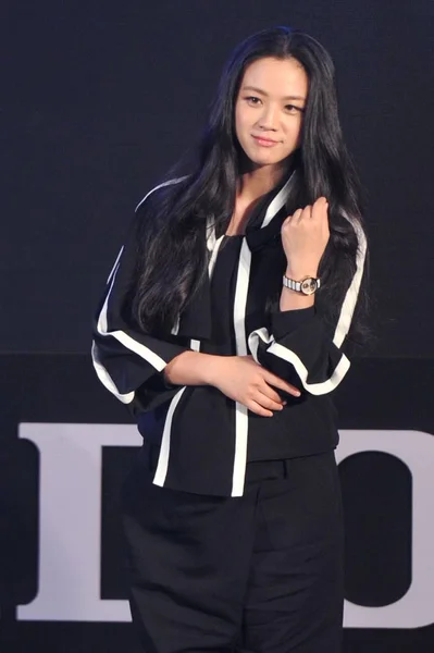 中国女優タン ウェイ 北京でラドーの時計のプロモーション イベントに出席 2016 — ストック写真