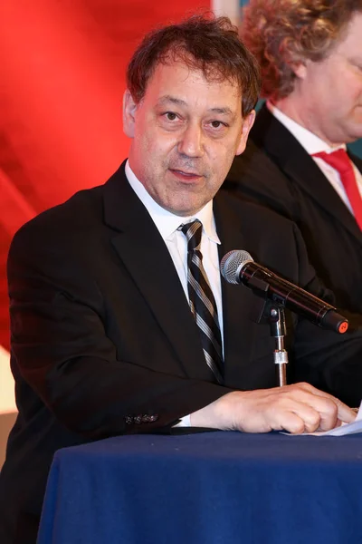 Αμερικανός Σκηνοθέτης Sam Raimi Μιλάει Συνέντευξη Τύπου Για Την Ίδρυση — Φωτογραφία Αρχείου