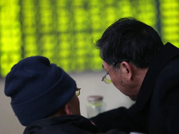 Endişe Çinli Yatırımcı Talk Fiyatları Hisse Fiyatı Düşen Yeşil Görüntüleyen — Stok fotoğraf