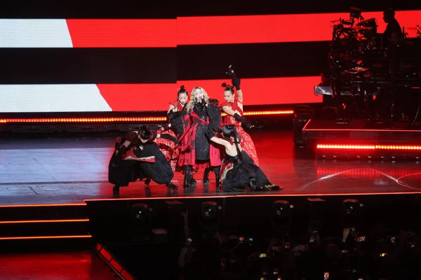 Amerikanische Sängerin Madonna Tritt Bei Einem Konzert Während Der Rebell — Stockfoto