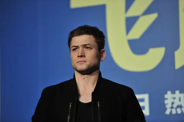 Angielski Aktor Taron Egerton Uczęszcza Spotkanie Fanów Promowania Swojego Nowego — Zdjęcie stockowe