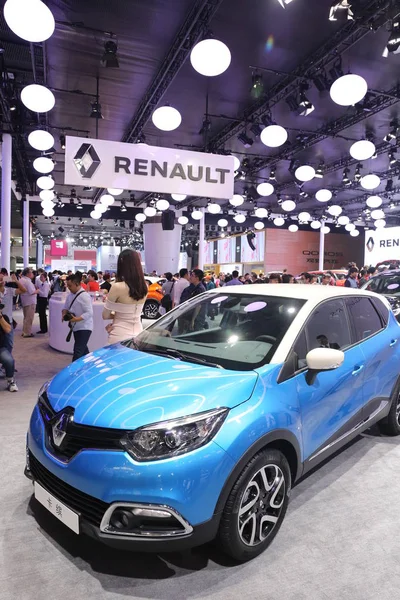 Renault Захопл Позашляховик Дисплеї Під Час Китай Гуанчжоу Міжнародна Виставка — стокове фото