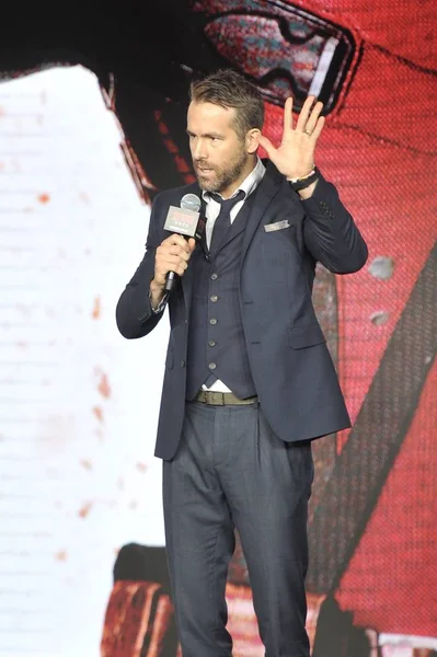 Kanadensisk Amerikansk Skådespelare Ryan Reynolds Sköter Kina Presskonferensen För Sin — Stockfoto