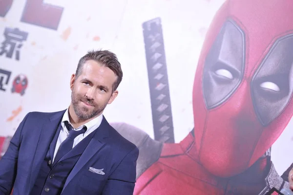 Ryan Reynolds Deltar Den Kinesiske Pressekonferansen Sin Nye Film Deadpool – stockfoto