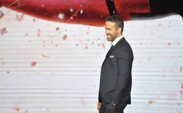Amerykański Aktor Ryan Reynolds Uczestniczy Konferencji Prasowej Dla Swojego Nowego — Zdjęcie stockowe