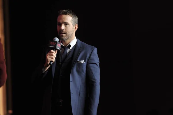 Kanadensisk Amerikansk Skådespelare Ryan Reynolds Sköter Kina Presskonferensen För Sin — Stockfoto