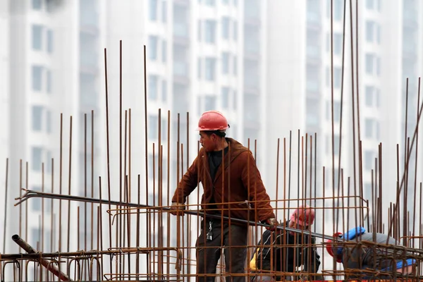 Chińskich Pracowników Migrujących Pracy Terenie Budowy Projektu Nieruchomości Mieszkalnej Huaian — Zdjęcie stockowe