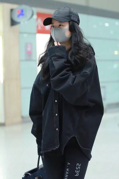 Китайская Актриса Ифэй Прибыла Международный Аэропорт Пекина Китай Января 2019 — стоковое фото