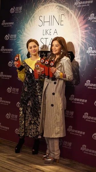 Cantores Atrizes Gillian Chung Esquerda Charlene Choi Dupla Pop Hong — Fotografia de Stock