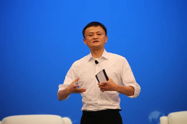 Jack Yun Presidente Del Grupo Alibaba Pronuncia Discurso Subforo Durante —  Fotos de Stock