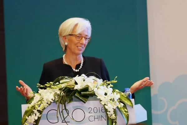 Die Geschäftsführende Direktorin Des Internationalen Währungsfonds Imf Christine Lagarde Hält — Stockfoto