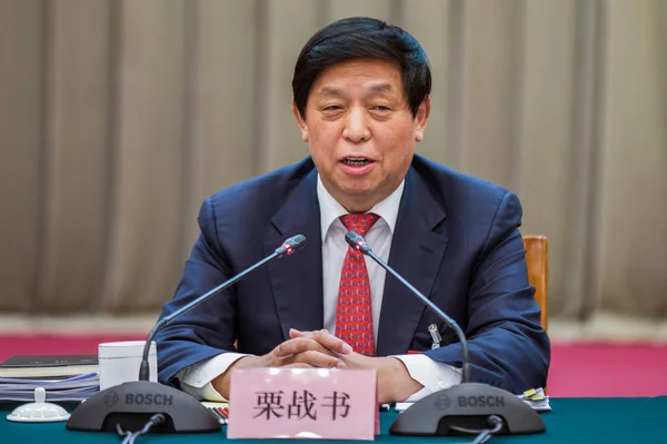 Zhanshu 中国の共産党の事務局長が北京 中国の Npc 全国人民代表大会 2016 番目のセッション中に貴州省代表団のパネル ディスカッションで話す — ストック写真