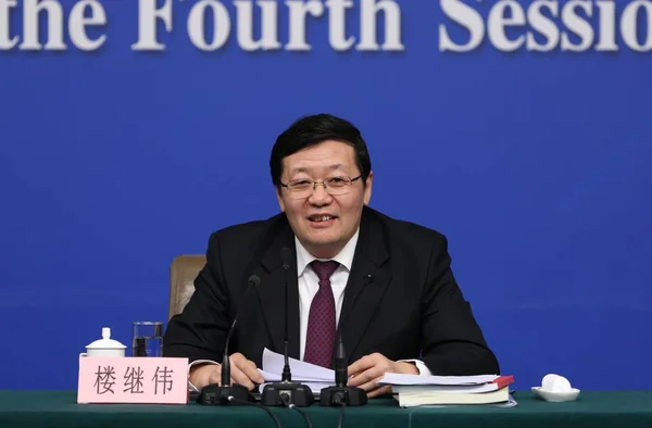 Chinese Minister Van Financiën Lou Jiwei Reageert Een Persconferentie Voor — Stockfoto