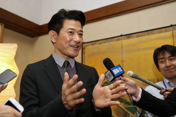 Японский Актёр Кодзи Яно Дал Интервью Время Церемонии Вручения Премии — стоковое фото