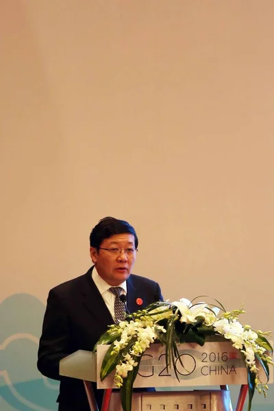 Министр Финансов Китая Цзивэй Выступил Сессии Министров Финансов Управляющих Центральными — стоковое фото