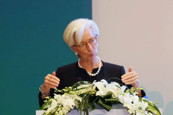 国际货币基金组织 Imf 董事总经理拉加德 Christine Lagarde 于2月26日在中国上海浦东香格里拉大酒店举行的 2016年20国集团财长和央行行长会议上发表讲话 — 图库照片