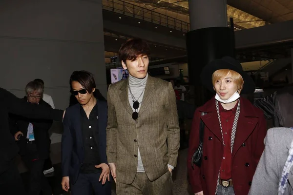 Leden Van Japanse Jongen Band Arriveren Hong Kong International Airport — Stockfoto