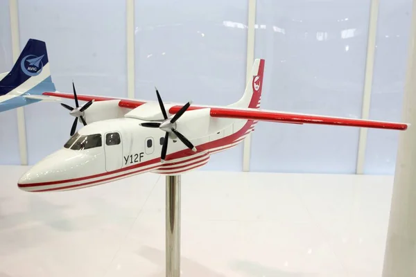 Fil Modell 12F Regionala Turboprop Flygplan Displayen Monter Avic Flygindustri — Stockfoto