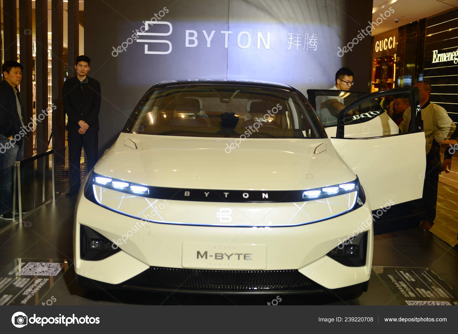 File Byte Concept Electric Vehicle Byton Displayed Shopping Mall