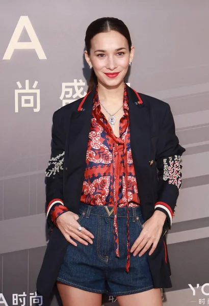 Chinese American Actress Celina Jade Poses She Arrives Red Carpet — Stock Photo, Image