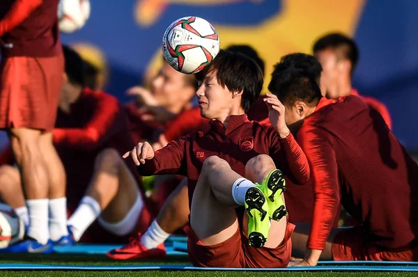 Piao Cheng Seleção Chinesa Futebol Masculino Participa Uma Sessão Treinamento — Fotografia de Stock