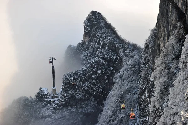 Paisaje Montaña Tianmen Nieve Ciudad Zhangjiajie Provincia Central Hunan China — Foto de Stock