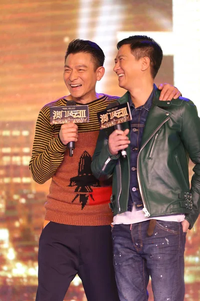 Les Acteurs Hongkongais Andy Lau Gauche Nick Cheung Réagissent Lors — Photo