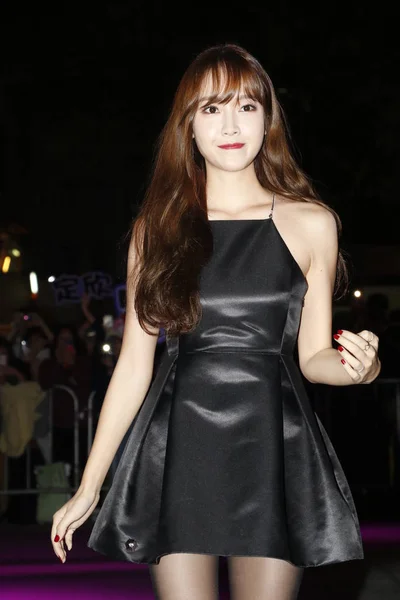 Den Sørkoreanske Sangeren Skuespillerinnen Jessica Jung Soo Youn Ankommer Yahoo – stockfoto
