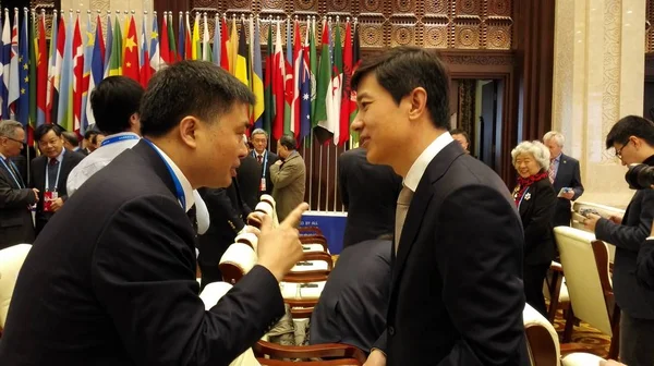 Генеральный Директор Baidu Inc Робин Яньхун Справа Церемонии Открытия Второй — стоковое фото