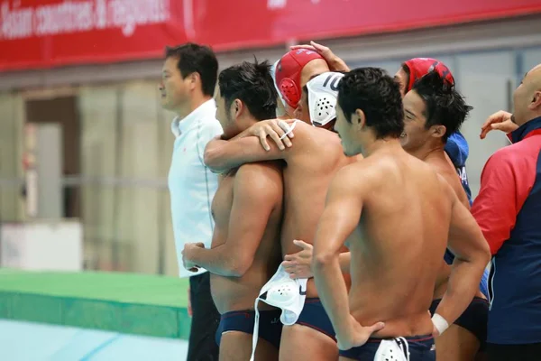 Spillere Japans Mænds Nationale Vandpolo Hold Fejrer Efter Have Besejret - Stock-foto