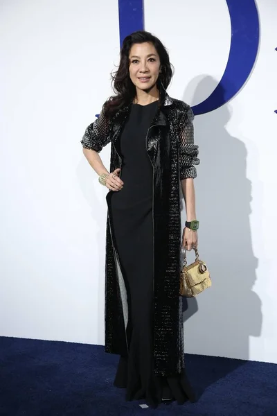 Actriz Malaya Michelle Yeoh Posa Durante Desfile Moda Dior Primavera — Foto de Stock