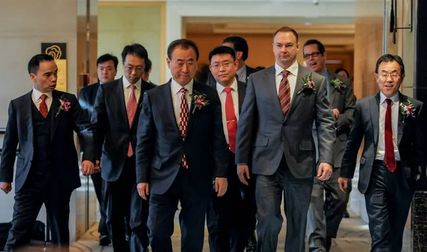 Wang Jianlin Främre Andra Vänster Ordförande För Wanda Group Amerikansk — Stockfoto