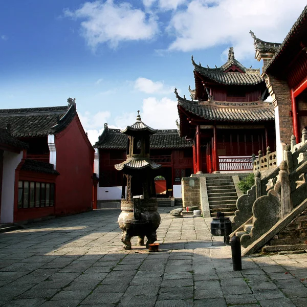 2009 中国湖北省十堰市で当山の Mozhen ジン宮殿の風景 — ストック写真