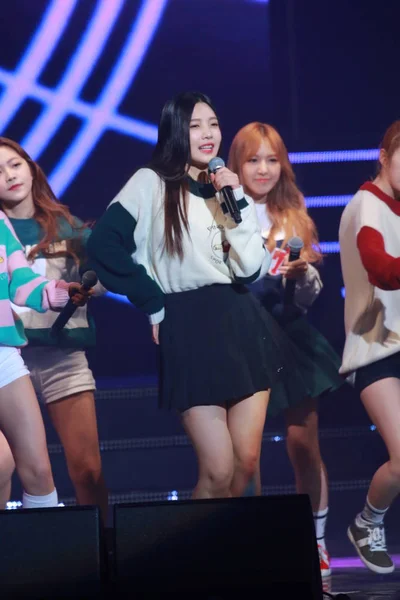 Dél Koreai Lány Csoport Red Velvet Végzi Mbn Hős Koncerten — Stock Fotó