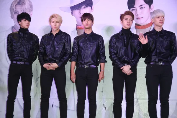 Mitglieder Der Südkoreanischen Boygroup Vixx Nehmen Einer Pressekonferenz Teil Ihr — Stockfoto