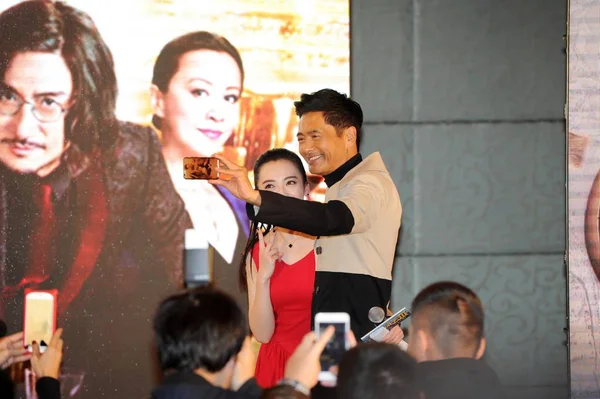 Acteur Hongkongais Chow Yun Fat Droite Assiste Une Conférence Presse — Photo