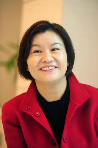 Файл Чжоу Qunfei Голова Єктив Технології Посмішки Під Час Інтерв — стокове фото