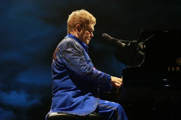 Cantautor Inglés Elton John Actúa Concierto Elton John All Hits — Foto de Stock