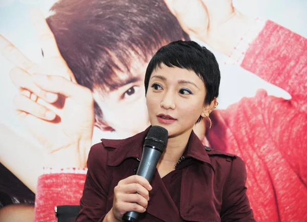 Zhou Xun Kinesisk Skådespelare Talar Vid Presskonferens För Sin Film — Stockfoto