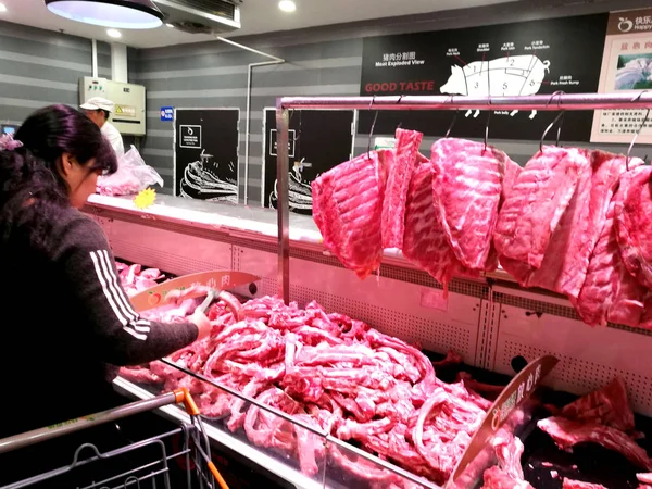 Lojas Clientes Carne Porco Supermercado Cidade Huaibei Província Anhui Leste — Fotografia de Stock