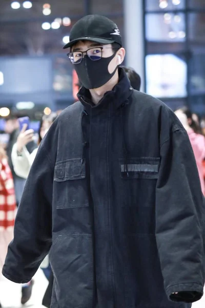 Çinli Aktör Liu Haoran Ocak 2019 Şanghay Hongqiao Uluslararası Havaalanı — Stok fotoğraf