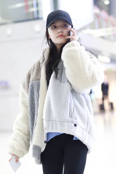 Atriz Chinesa Jelly Lin Lin Yun Retratada Aeroporto Internacional Hongqiao — Fotografia de Stock