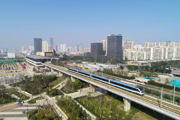 Järnväg Drevet Staden Järnvägslinjen Baserat Höghastighetståg Teknik Körs Provdrift Wenzhou — Stockfoto