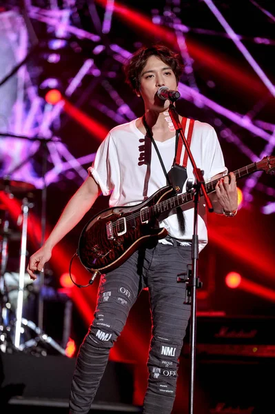 Cantante Jung Yong Hwa Del Grupo Infantil Surcoreano Cnblue Actúa — Foto de Stock