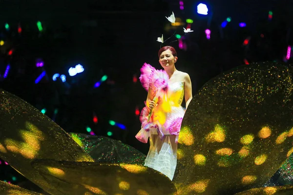 Cantora Malaia Fish Leong Realiza Durante Seu 2015 Your Name — Fotografia de Stock